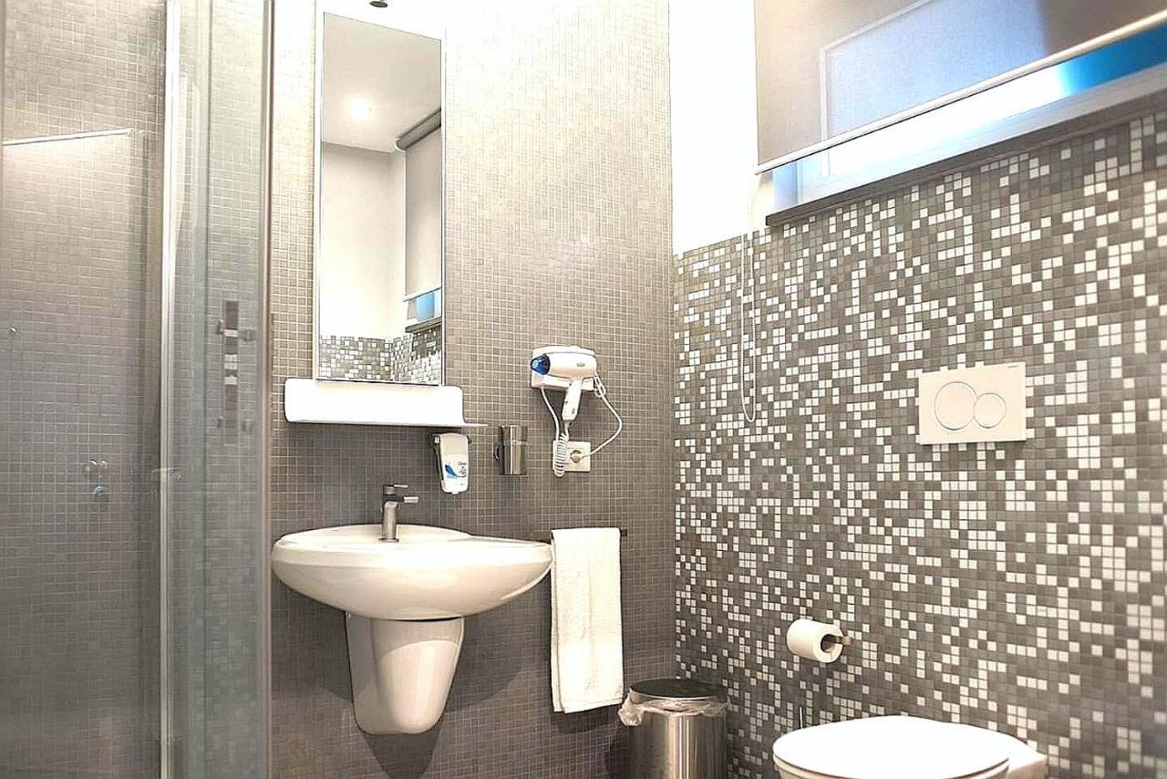 Diana Rooms Artena Εξωτερικό φωτογραφία